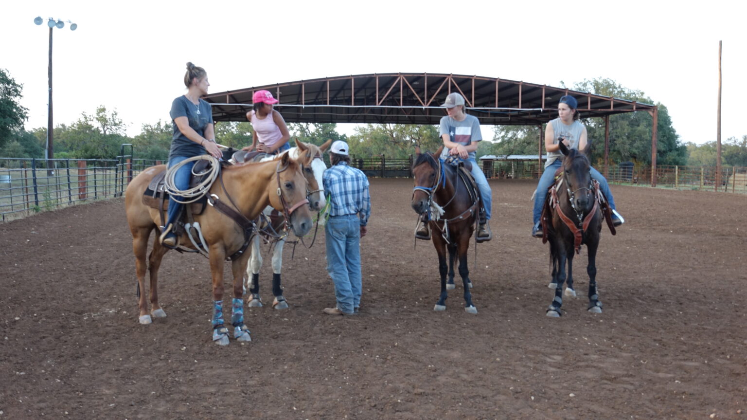 Arena Ministry & Roping - Blanco Cowboy Church